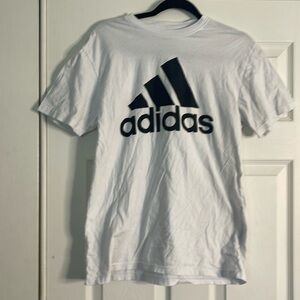 Adidas T-shirt